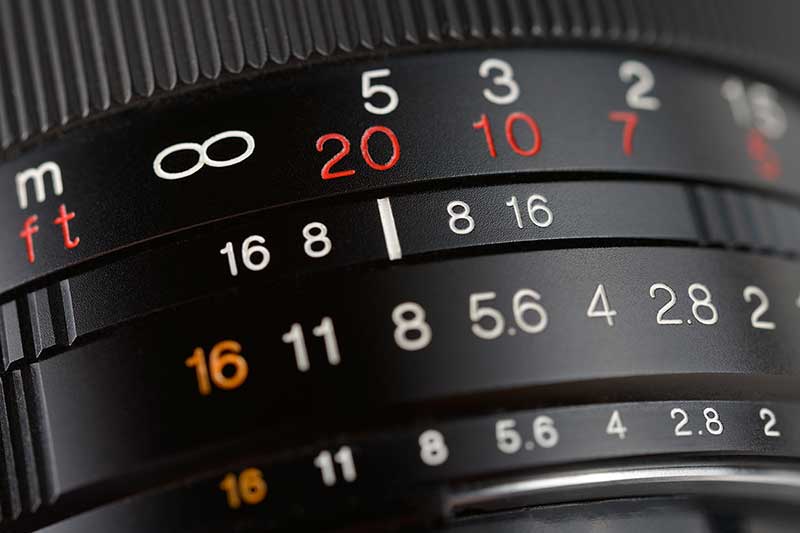 13 Tips for Buying Used Camera Lens PhotographyAxis
