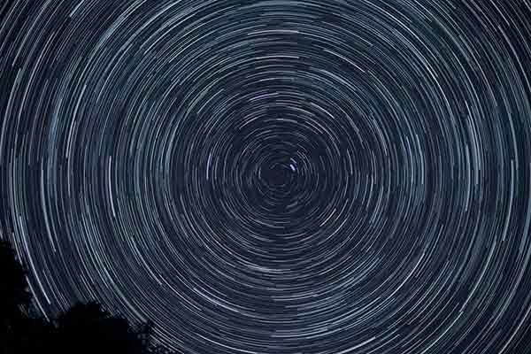 Star trails with radial balance rule