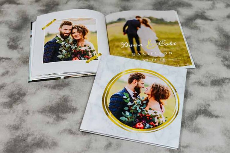 How to Make Your Own Wedding Album Tips & Ideas PhotographyAxis